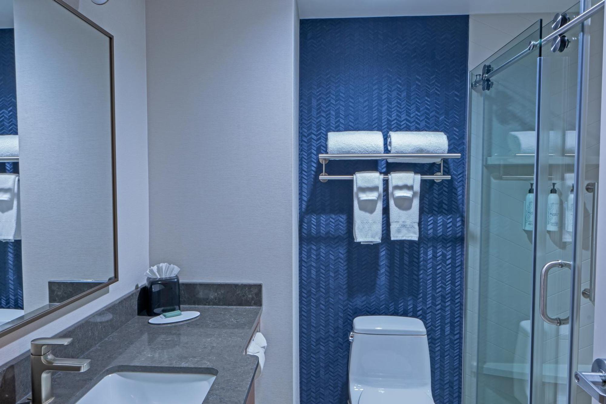 Fairfield Inn By Marriott New York Laguardia Airport/Astoria Bagian luar foto
