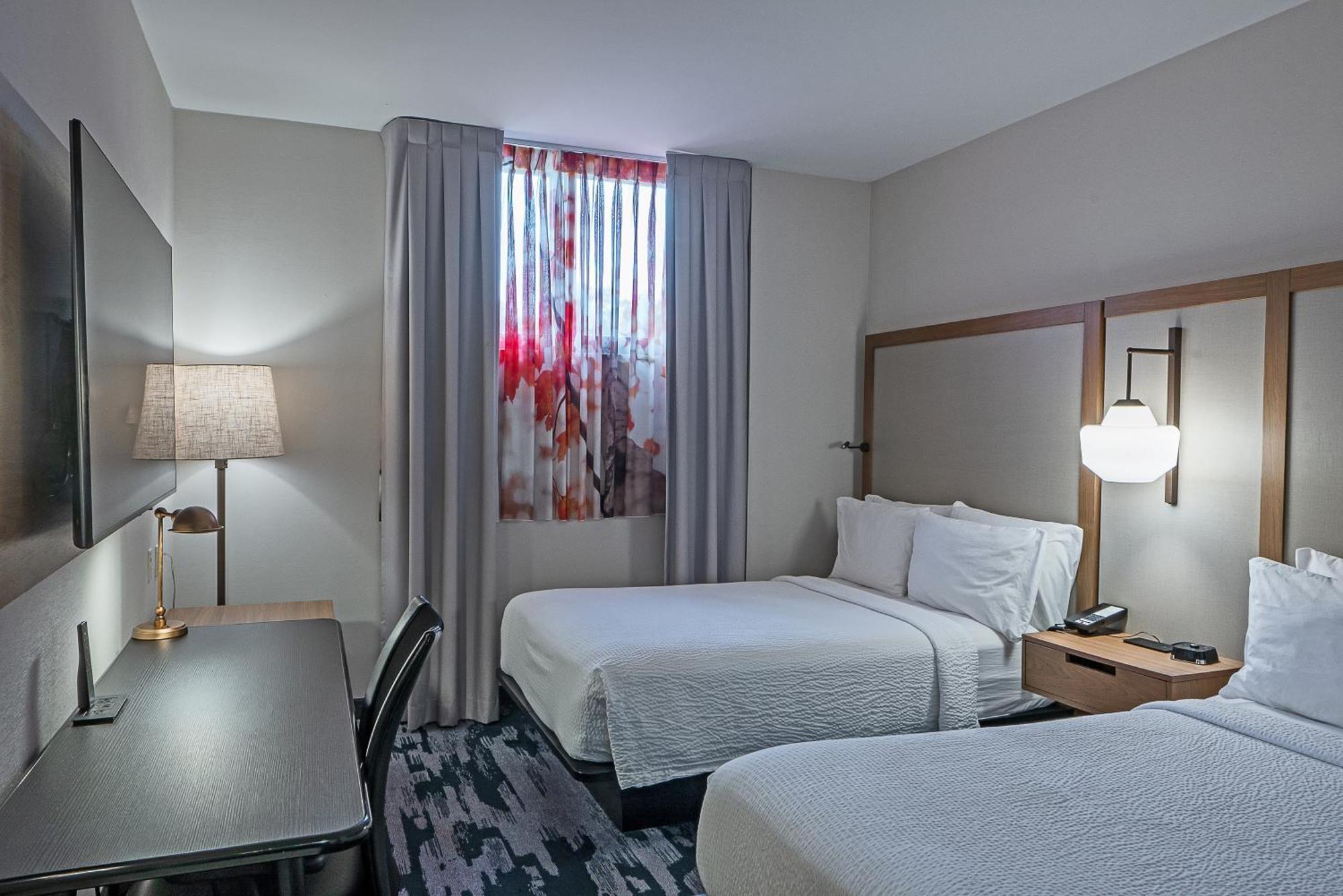 Fairfield Inn By Marriott New York Laguardia Airport/Astoria Bagian luar foto