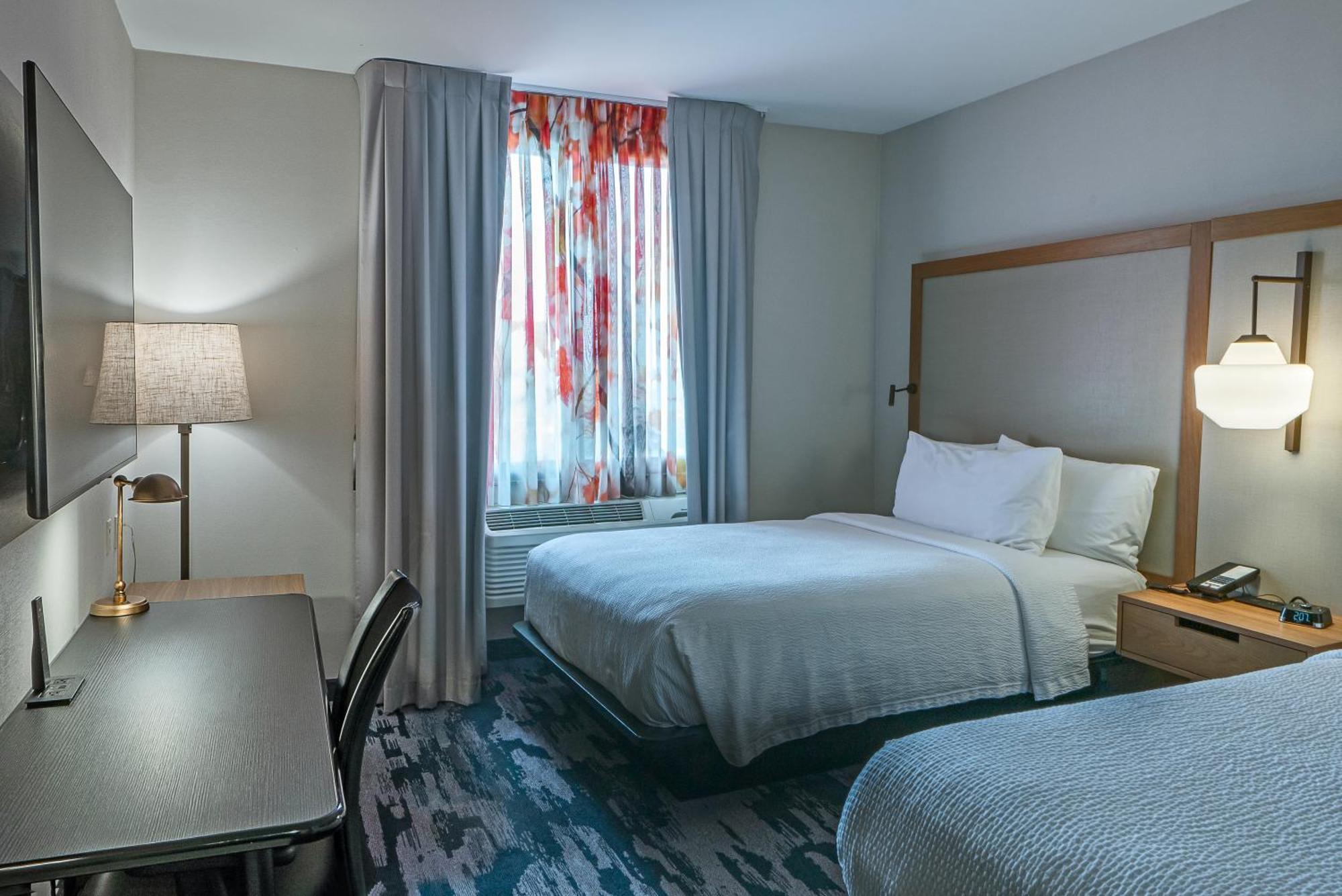 Fairfield Inn By Marriott New York Laguardia Airport/Astoria Bagian luar foto